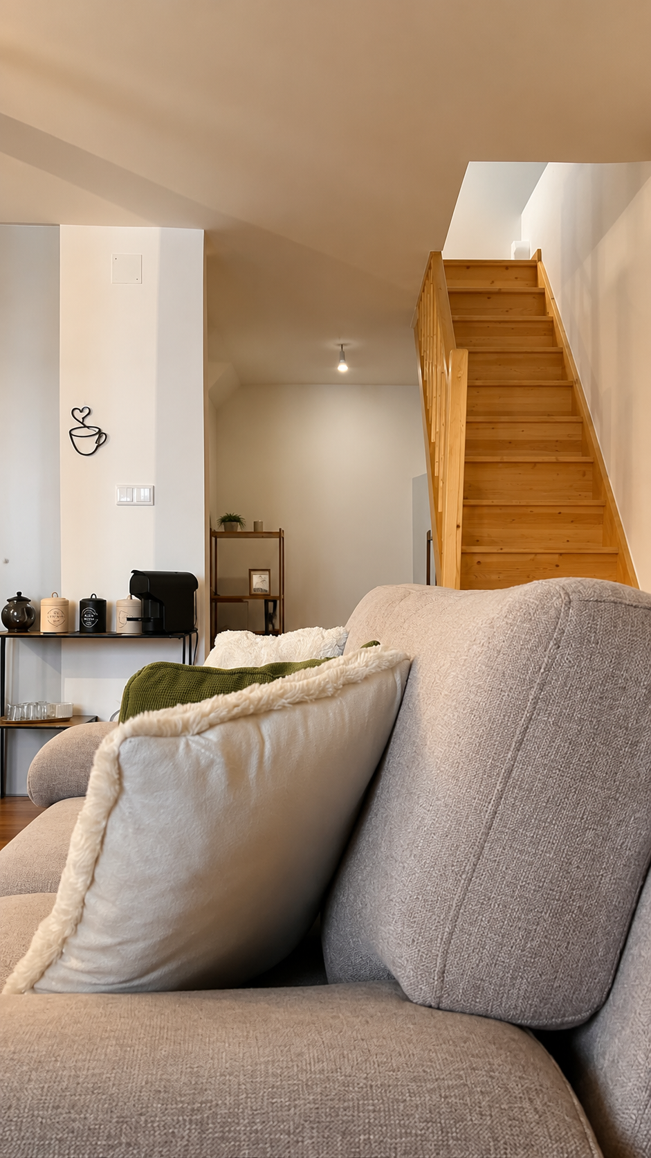 escadas-ribeirinha-guest-house